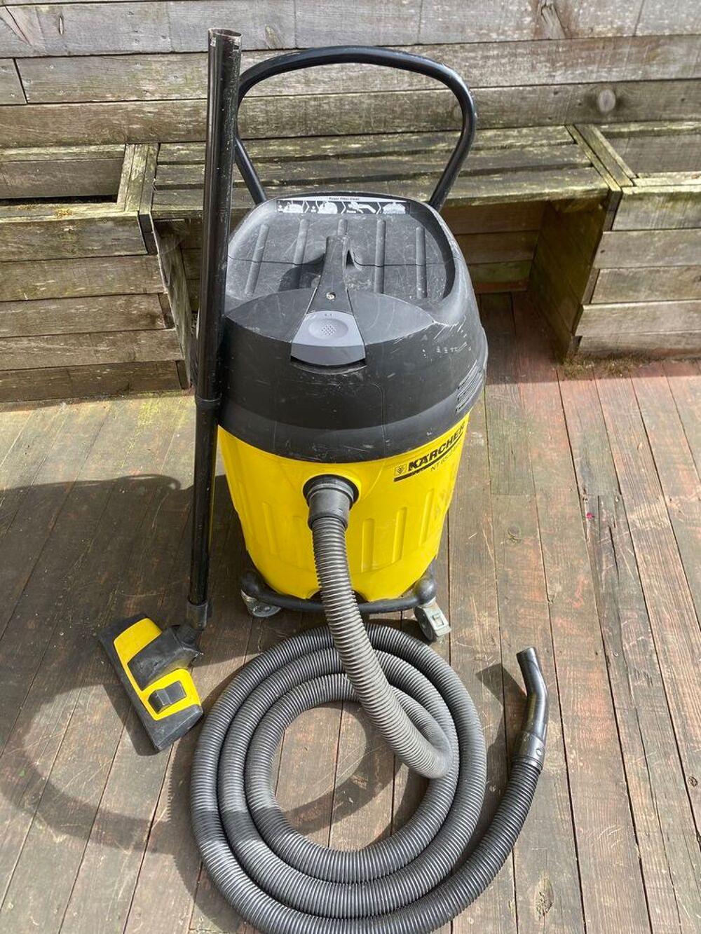 Aspirateur karcher eau/poussieres Bricolage