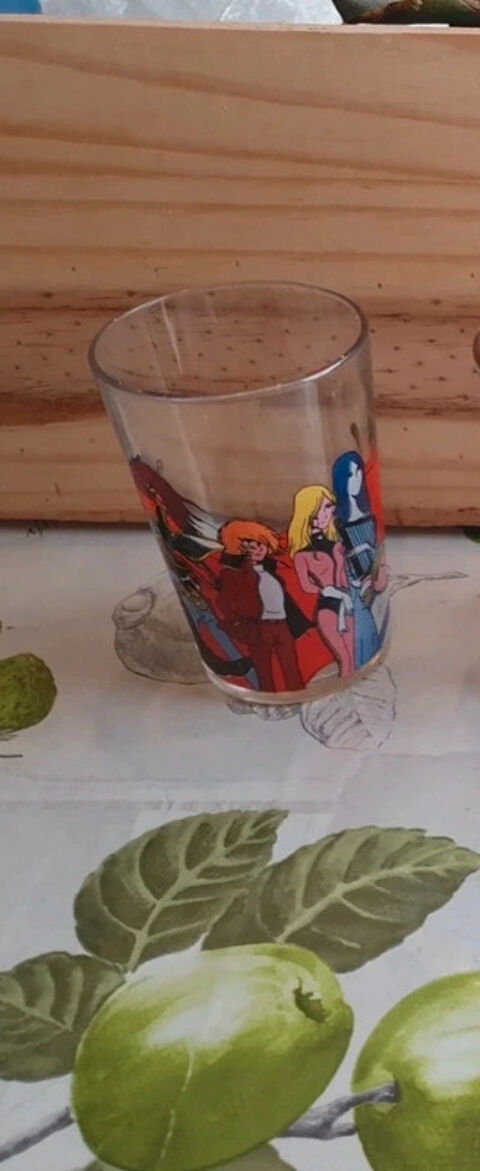 verre Albator 
vintage 
made in france 
Manga  12 Aubvillers (80)