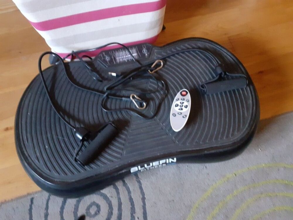 Appareil Fitness Bluefin comme neuf prix commerce 190 euros, Sports