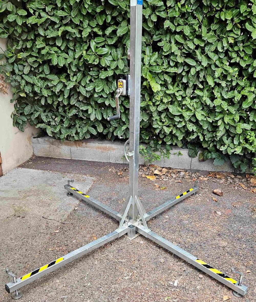 PIED DE LEVAGE PROFESSIONNEL WORK 