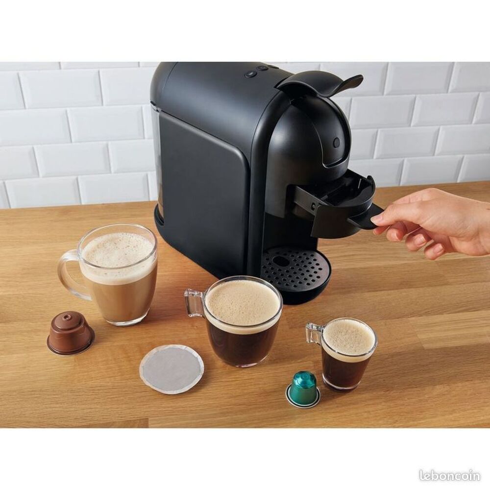 Machine &agrave; caf&eacute; - 4 en 1 Electroménager