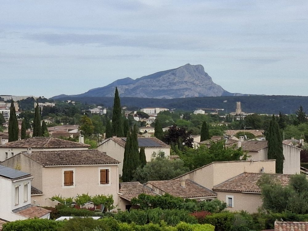 Vente Appartement APPARTEMENT DUPLEX 106M2 Aix-en-provence