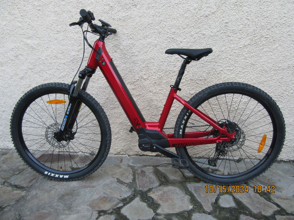 VTTAE MOUSTACHE Vélos