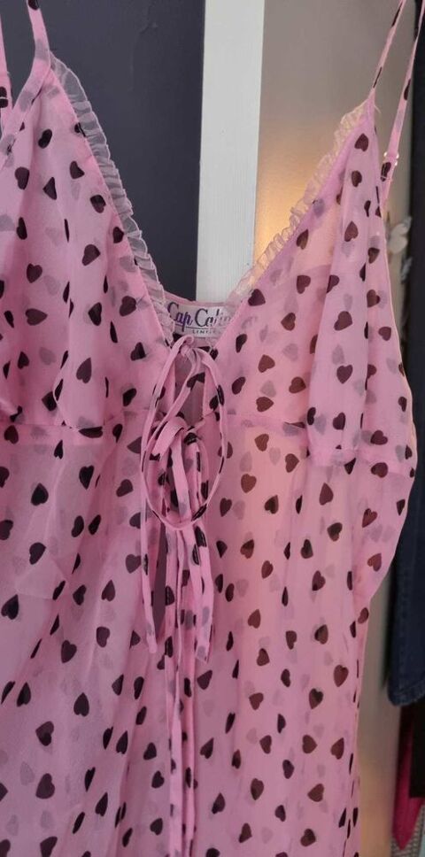 Tr�s jolie nuisette Taille L 15 Oullins (69)