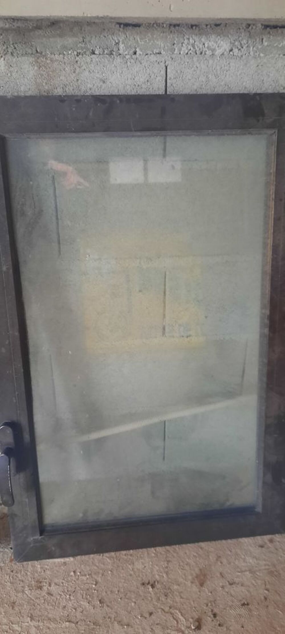 donne 2 fen&ecirc;tres alu et bois doubles vitres bon &eacute;tat Bricolage