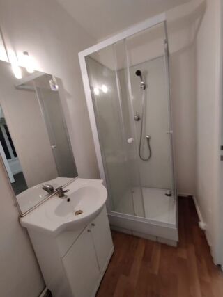  Investissement � vendre 7 pi�ces 137 m�
