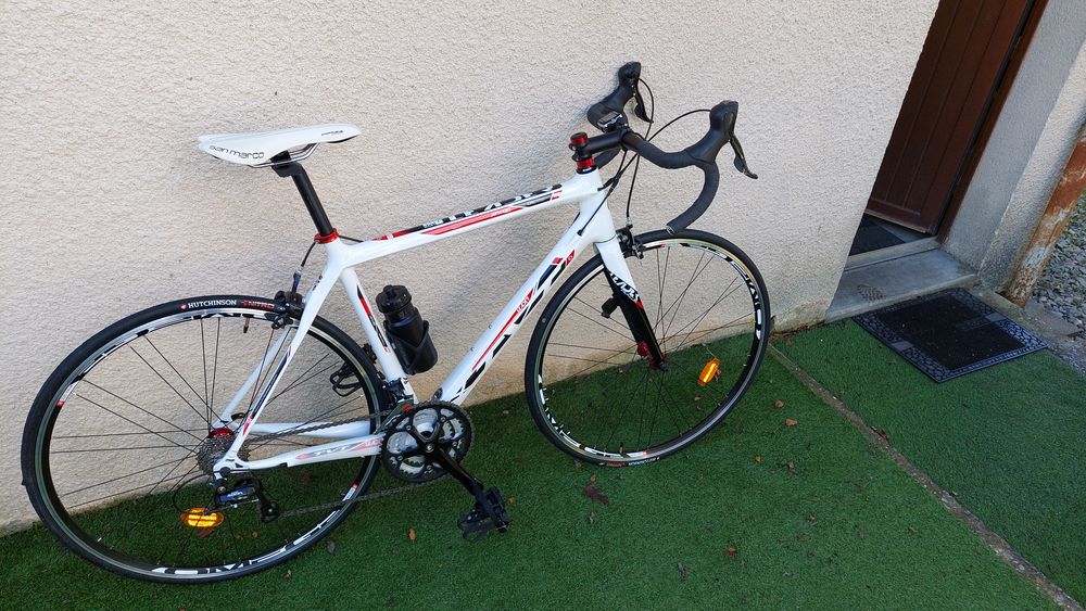 V&eacute;lo de courses LEADER 100 28" &eacute;tat neuf Vélos