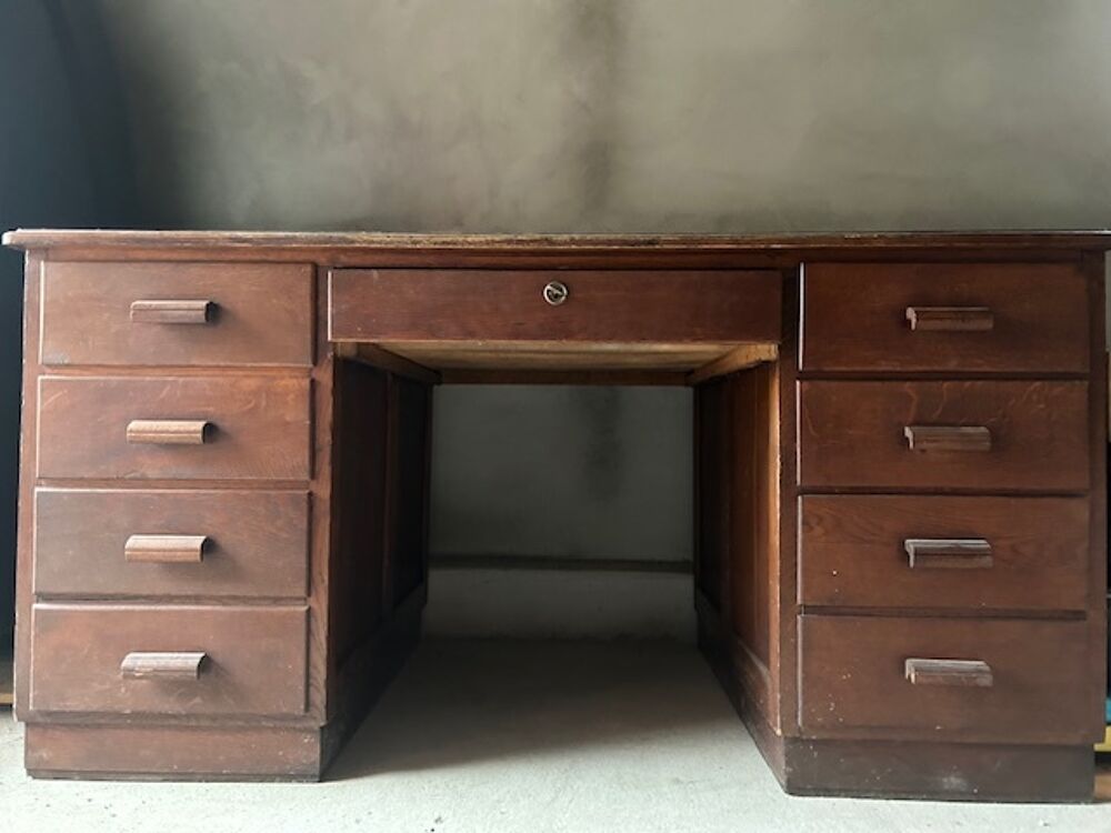 Bureau bois ancien 7 tiroirs en merisier Meubles