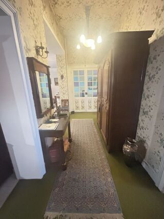  Maison  vendre 9 pices 242 m