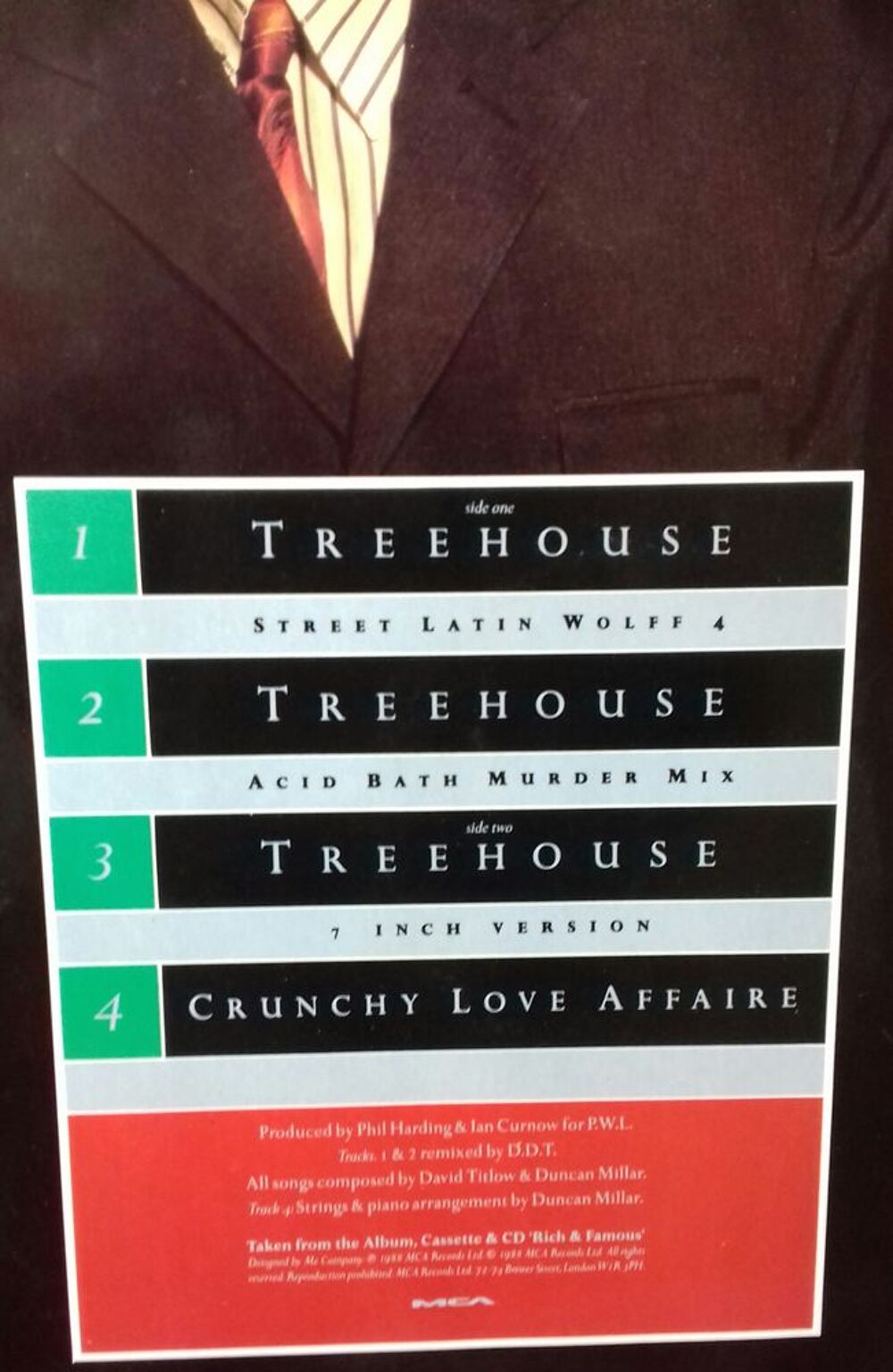un vynile de house music CD et vinyles