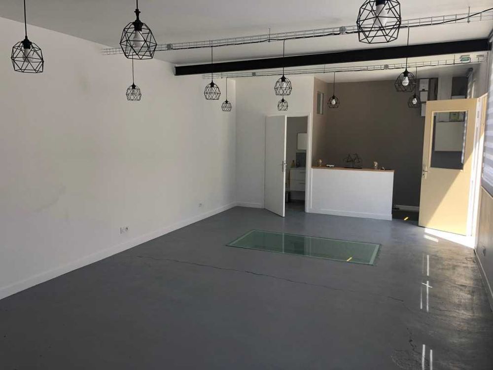 Location Autre à Clamart Percy ? Locaux professionnels 100 m2 Clamart