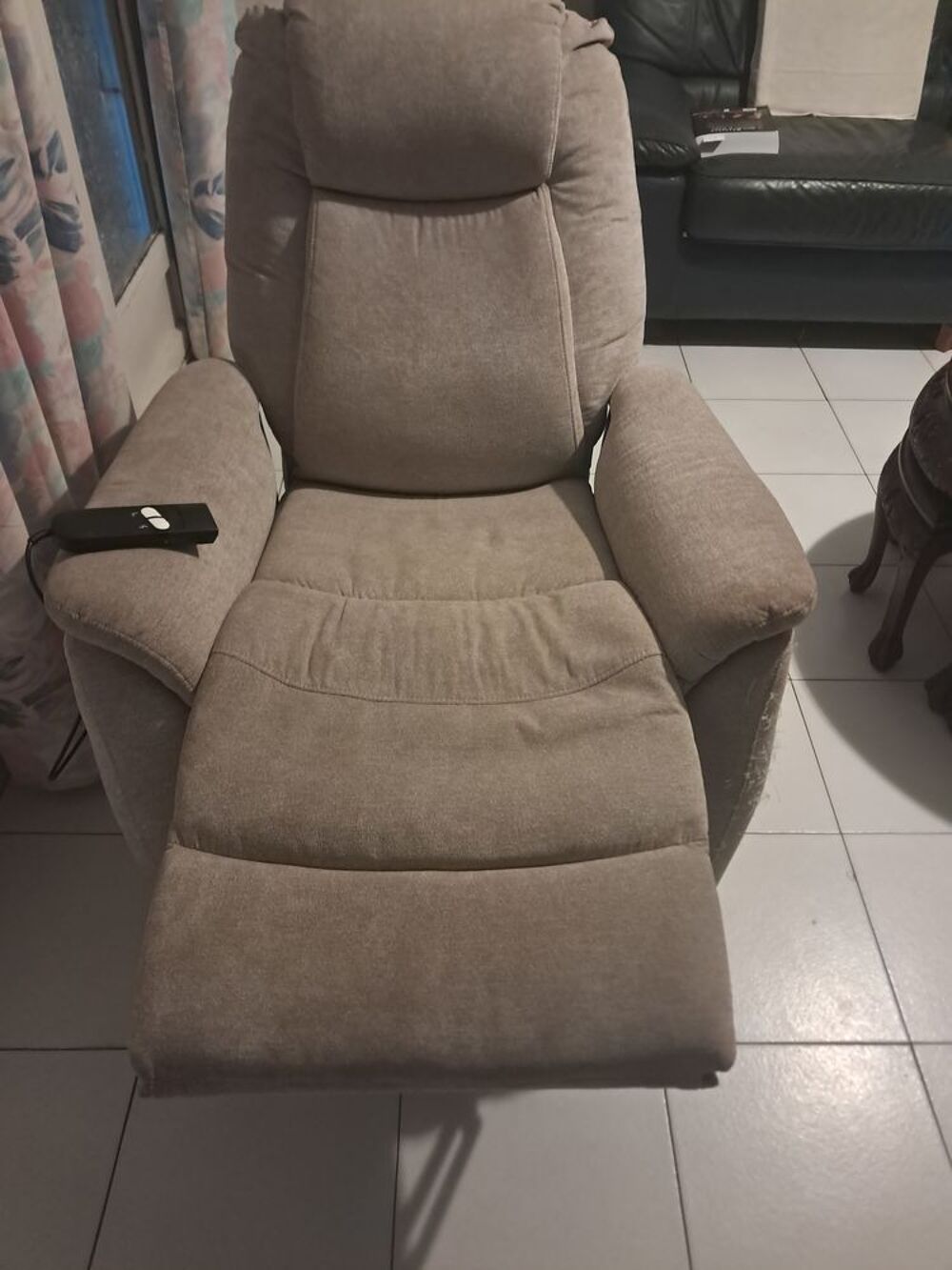 fauteuil &eacute;lectrique Meubles
