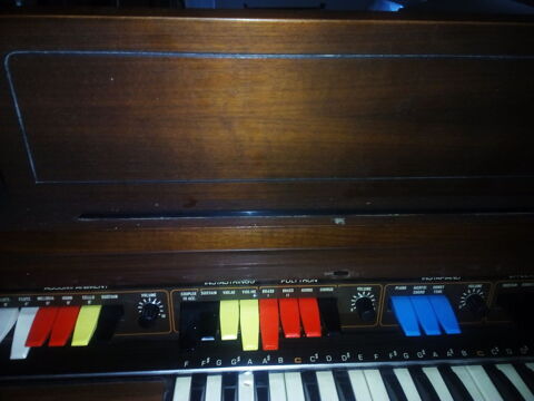 Orgue �lectronique de marque GEM occasion, 75 Vesoul (70)