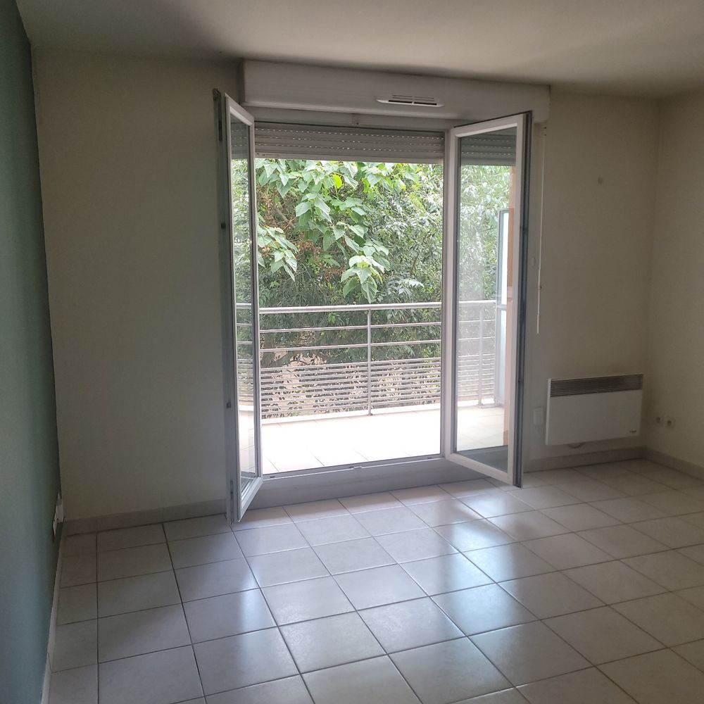 Location Appartement COUP DE C?UR À NÎMES ? T2 avec balcon, parking & ascenseur ? Nîmes