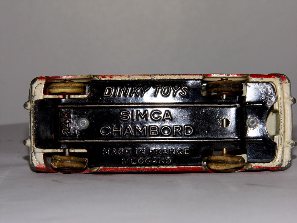 Dinky toys SIMCA CHAMBORD VEDETTE MECCANO 24K voiture collection vintage jouet ancien 