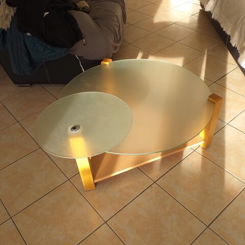 Table basse en verre avec base en bois clair 50 Aix-en-Provence (13)