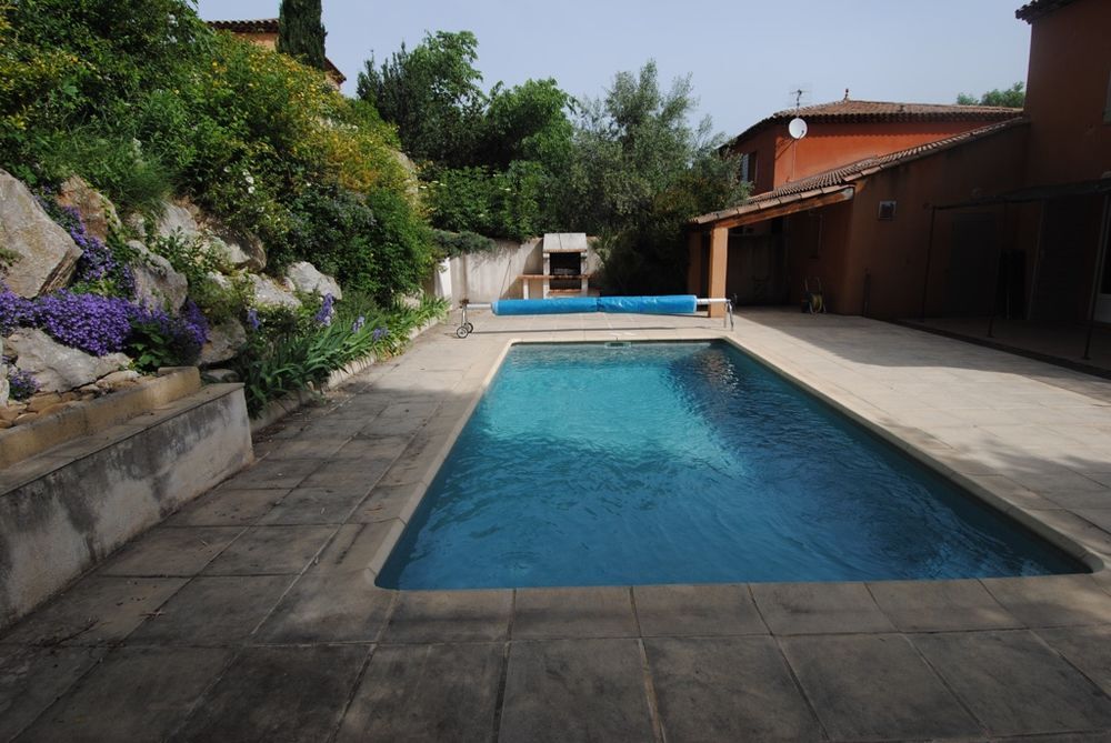 Location Villa LOCATION. VILLA Ventabren