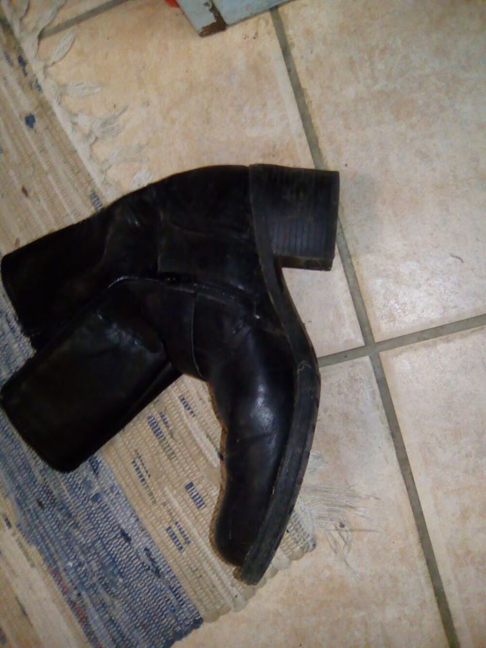 BOTTES NEUVE Chaussures
