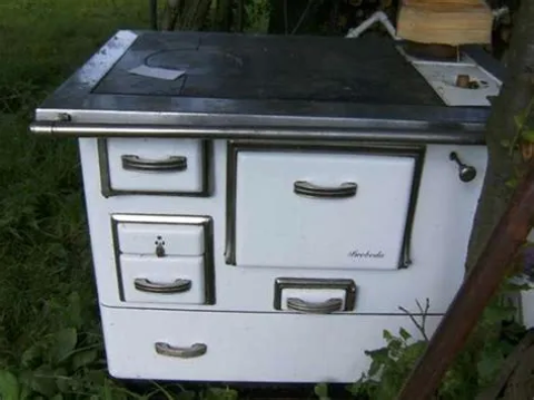 Recherche pices d'anciene cuisinire  bois 0 Esmoulires (70)