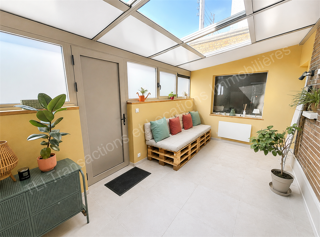  Maison à louer 3 pièces 92 m²