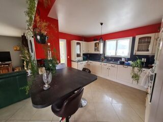  Maison  vendre 6 pices 136 m