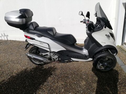 Scooter PIAGGIO 2015 occasion Tours 37200