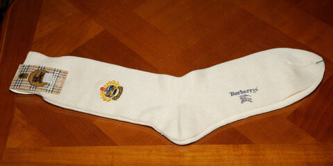 Chaussettes Burberry Made in England 66 Mionnay (01)