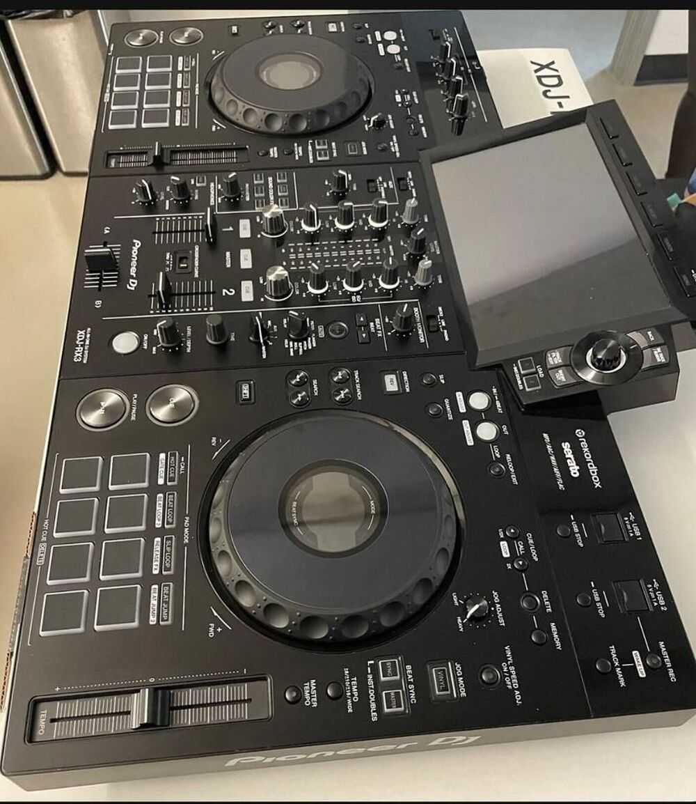 Pioneer XDJ RX3 Instruments de musique