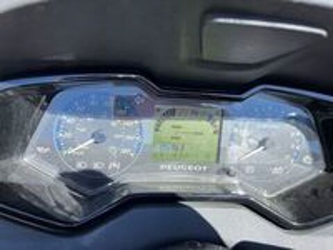 PEUGEOT 2014 occasion 13280 Raphele Les Arles