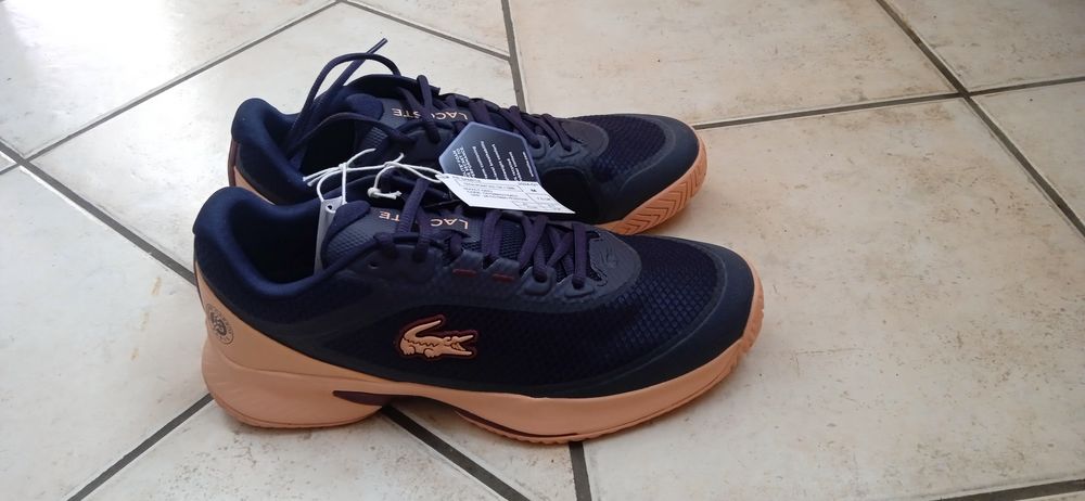 Chaussures sport Lacoste Chaussures
