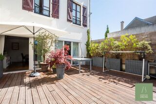  Maison � vendre 9 pi�ces 205 m�