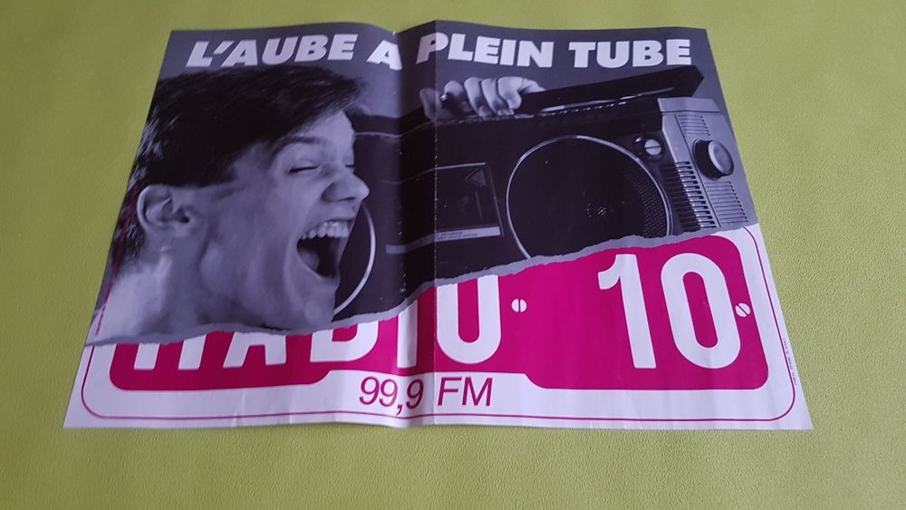 AFFICHE * RADIO 10 * 