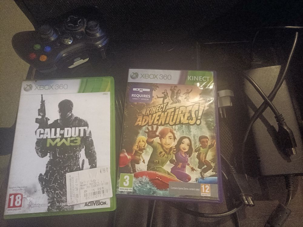 Xbox360s,250giga+kinect+5jeux Consoles et jeux vidéos