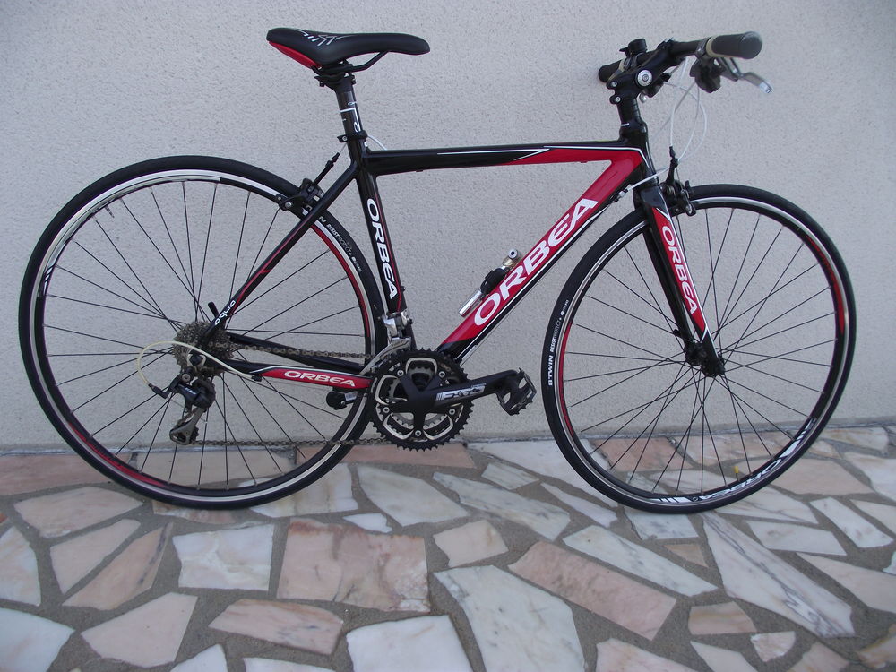 V&eacute;lo mixte route Vélos