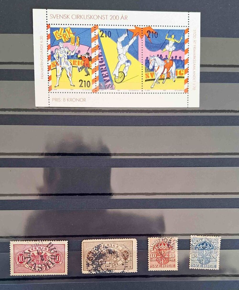 S&eacute;rie de timbres de collection de Su&egrave;de 