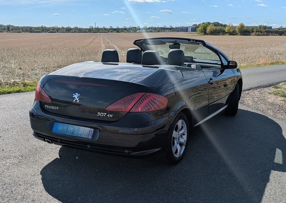 307 CC 2.0 HDi 16v - 136 FAP Sport Pack 2006 occasion 91700 Sainte-Genevi&egrave;ve-des-Bois
