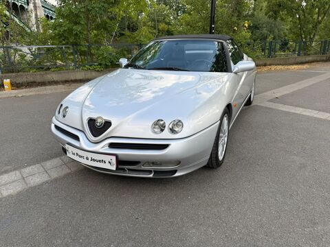 Annonce voiture Alfa Romeo Spider 14900 €