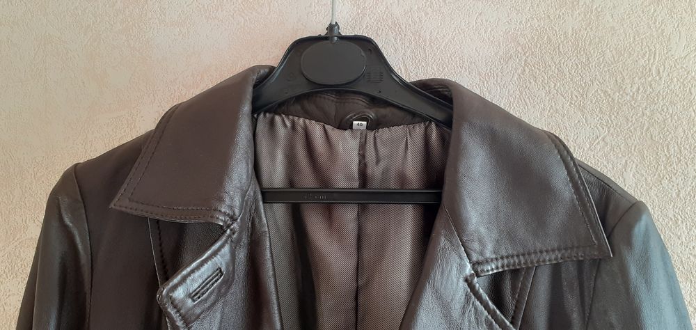 Manteau cuir Marron fonc&eacute; T38-40 Vêtements
