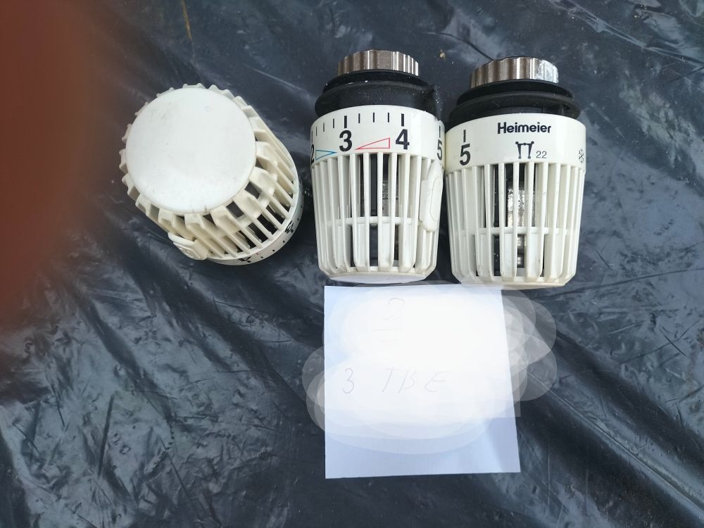 t&ecirc;te thermostatique heimeier= 3 Bricolage