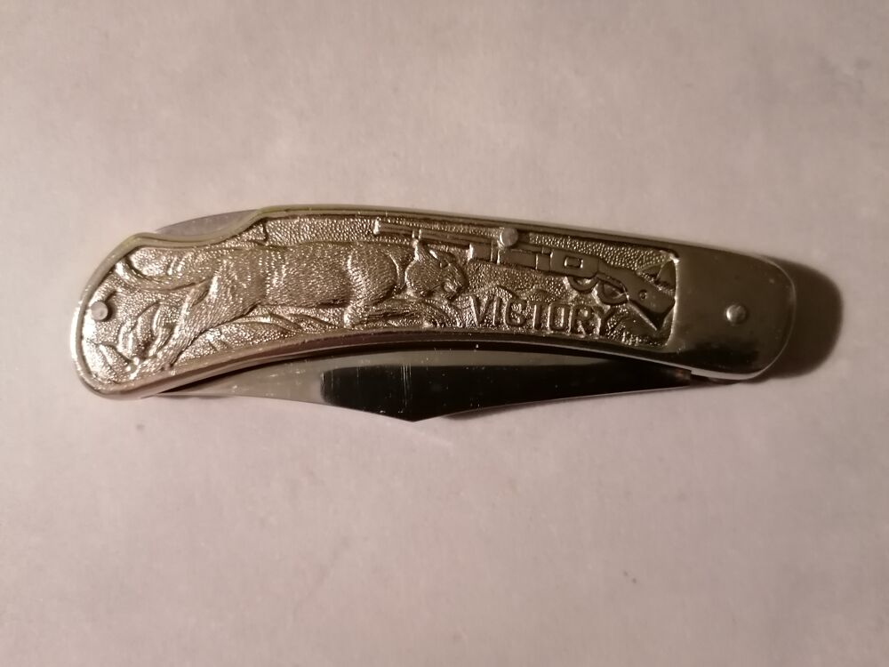 Couteau de poche 