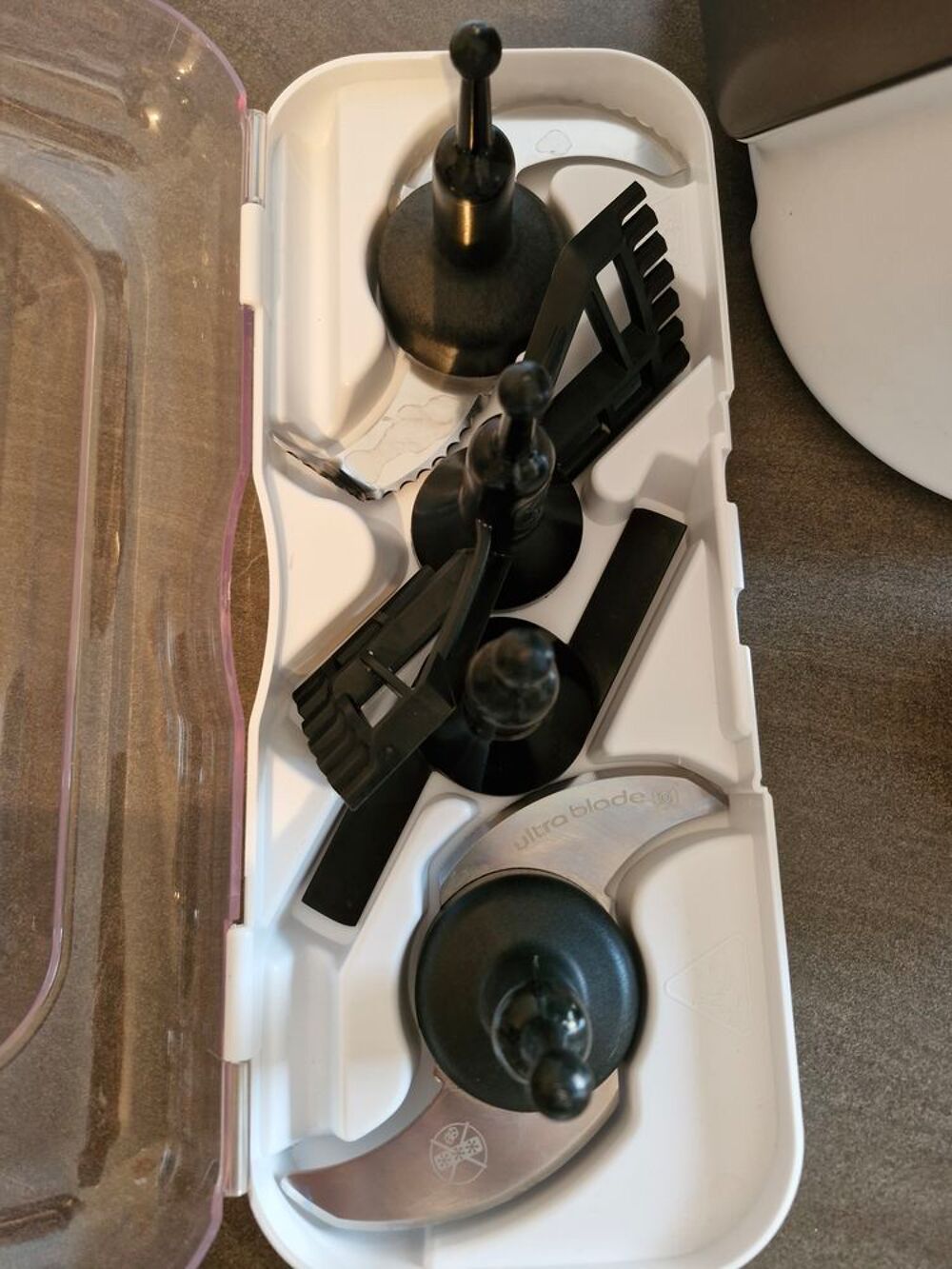 Robot cuiseur Moulinex I-Companion Touch XL avec accessoires Electroménager