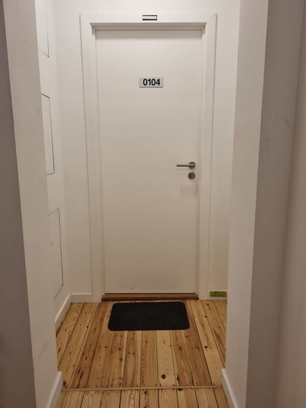 Location Appartement Studio une chambre de 24 m²récemment rénovée sur Strasbourg Strasbourg