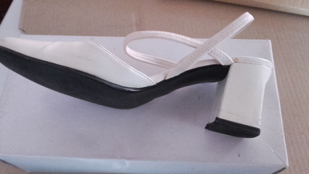 CHAUSSURES FEMME Chaussures