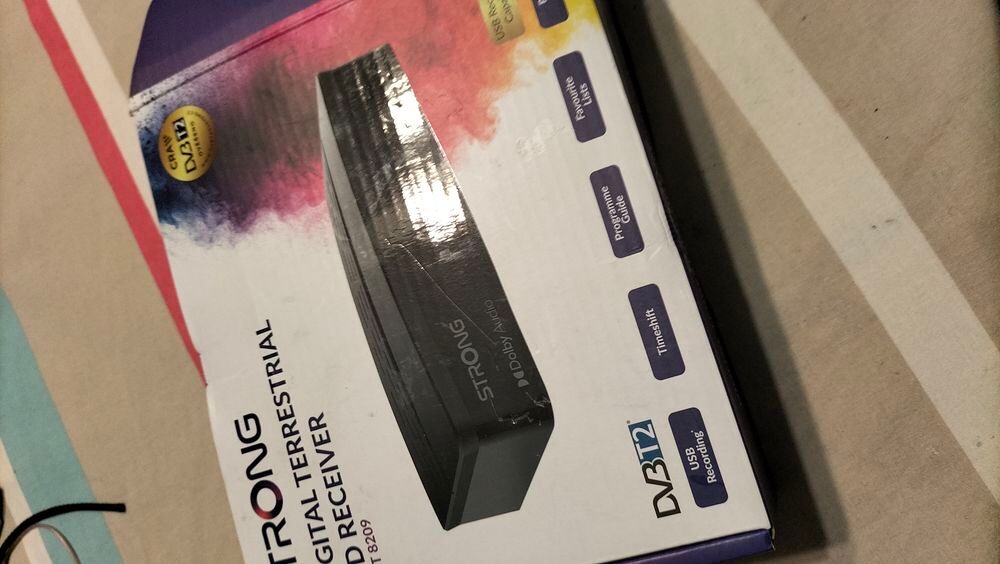 D&eacute;codeur TNT HD digital neuf Photos/Video/TV