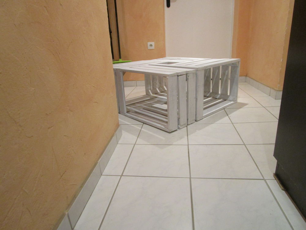 TABLE DE SALON Meubles