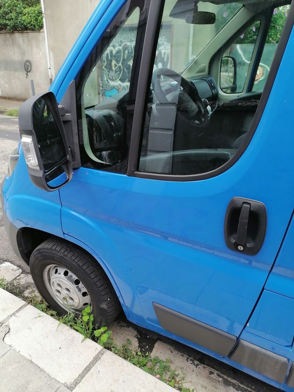 Boxer BOXER TOLE 333 L3H2 2.2 HDI 150 PACK CD CLIM NAV 2015 occasion 38100 Grenoble