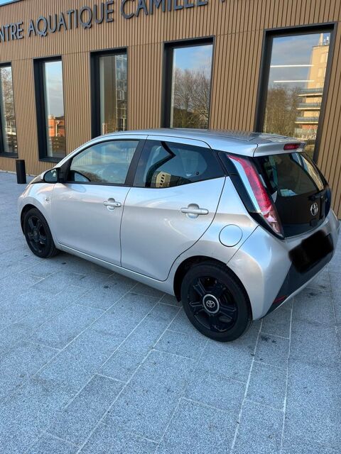 Toyota aygo 1.0 VVT-i stop & start Racing M&eacu
