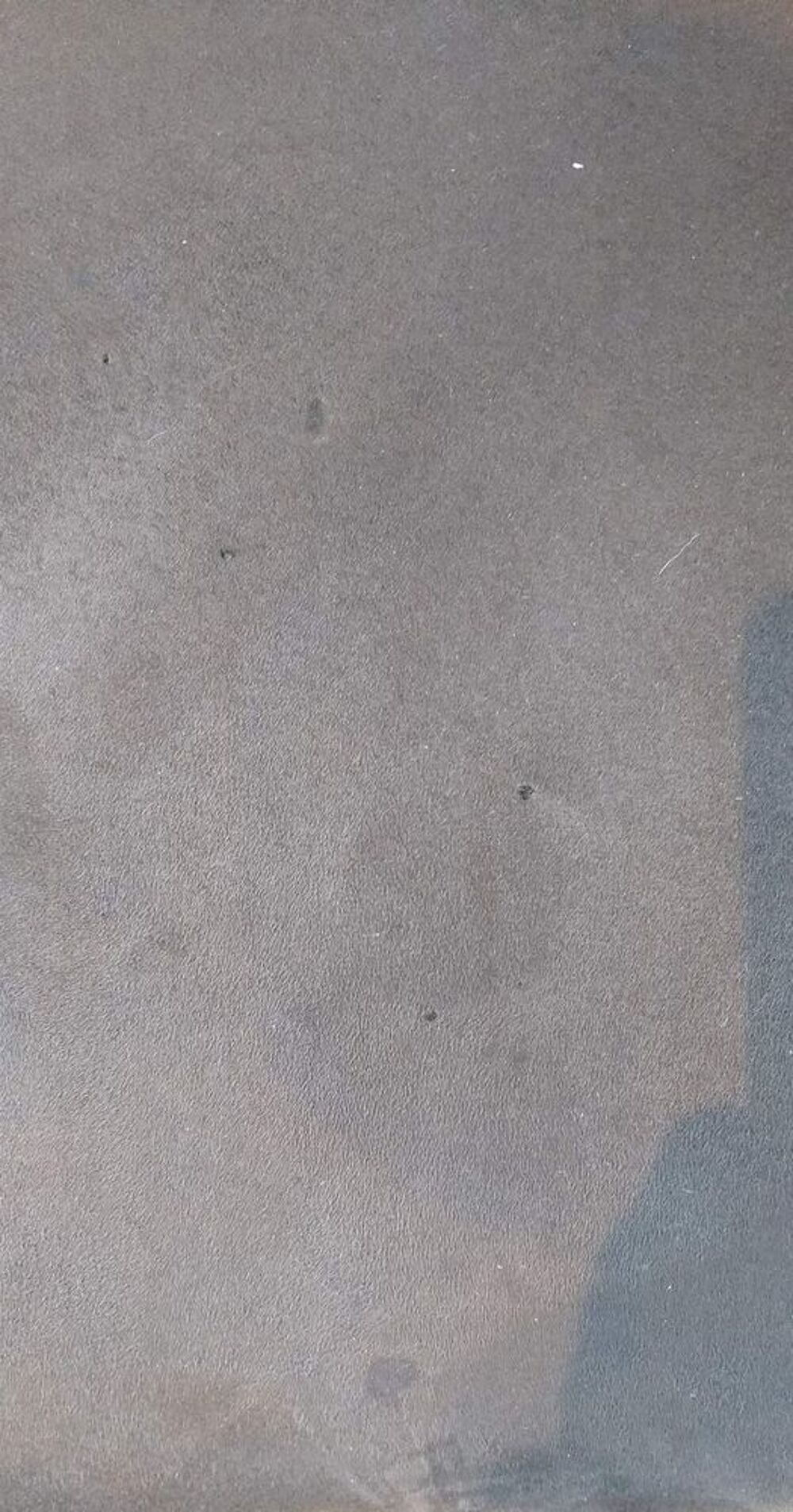 Fauteuil tr&egrave;s confortable Bon &Eacute;tat - 40 E. Meubles