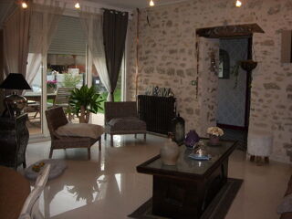  Maison � vendre 4 pi�ces 201 m�