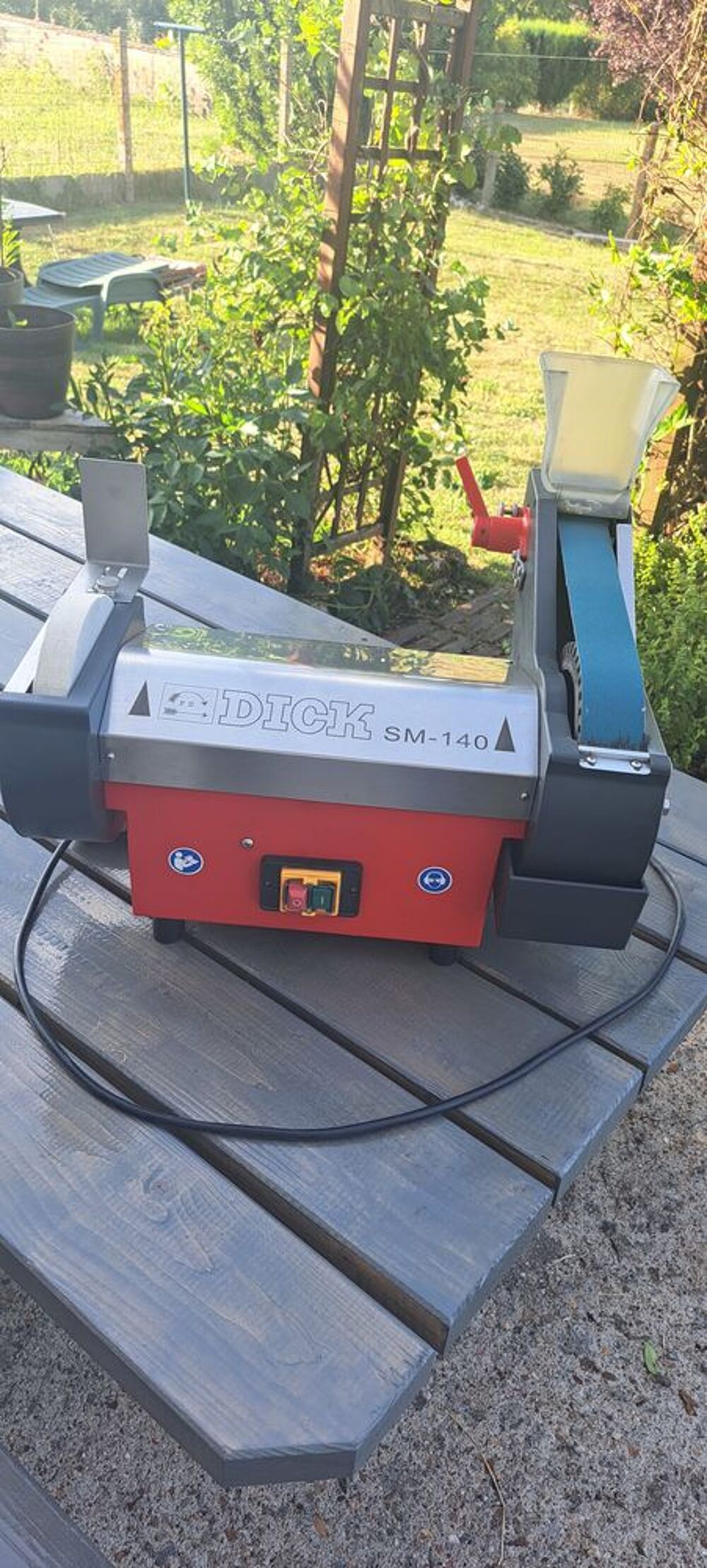 Affuteuse Dick-SM-140 Bricolage